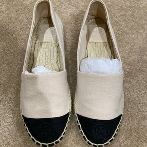 TORY BURCH Ivory/ Black Espadrilles Flats